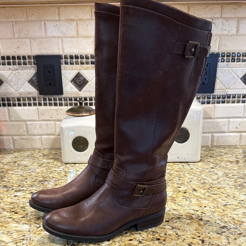 BareTraps Yalinda tall boots